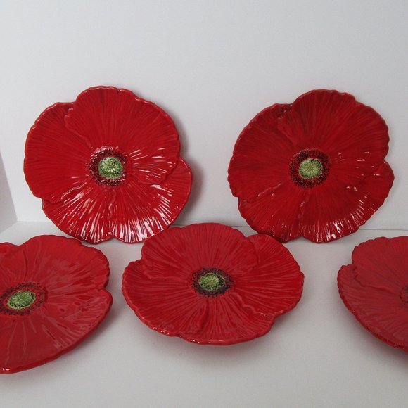poppy shaped plates - Picture 3 of 6